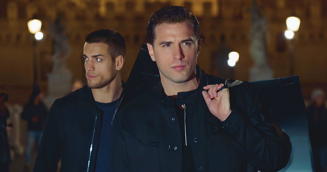 Best Lightweight Jackets for Men to Wear Year-Round