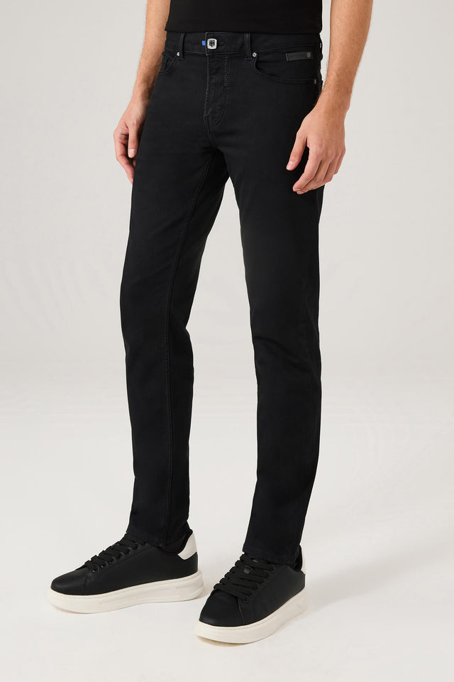 The Effortless Black Denims