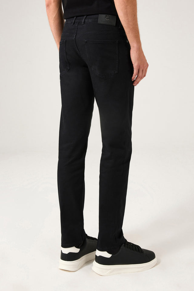 The Effortless Black Denims
