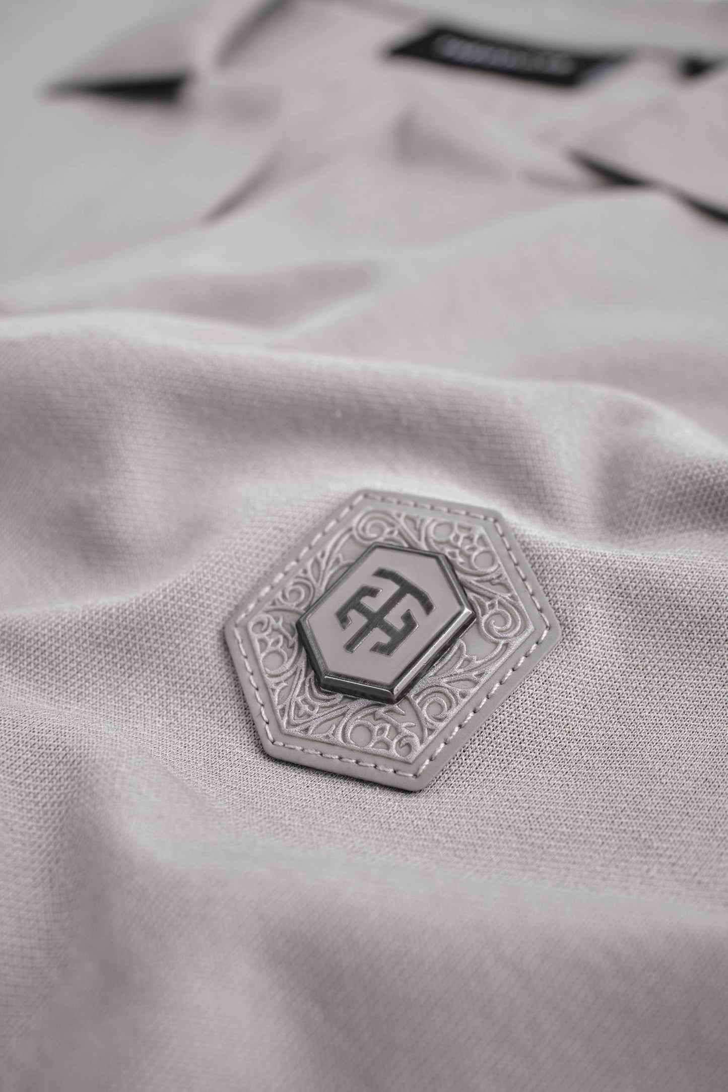 Frosted Taupe Auteur Polo