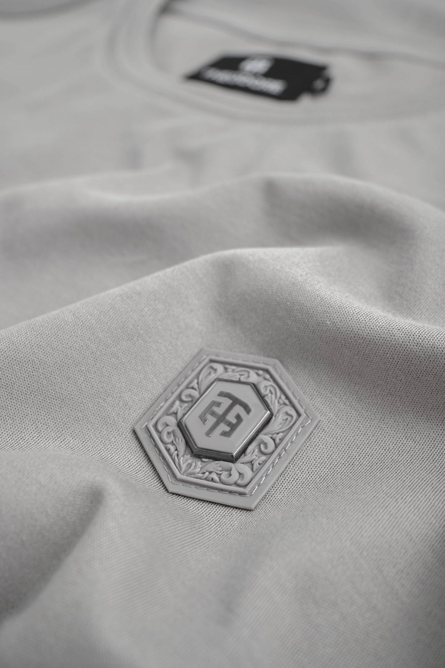 Champagne Oyster Lumière T-Shirt
