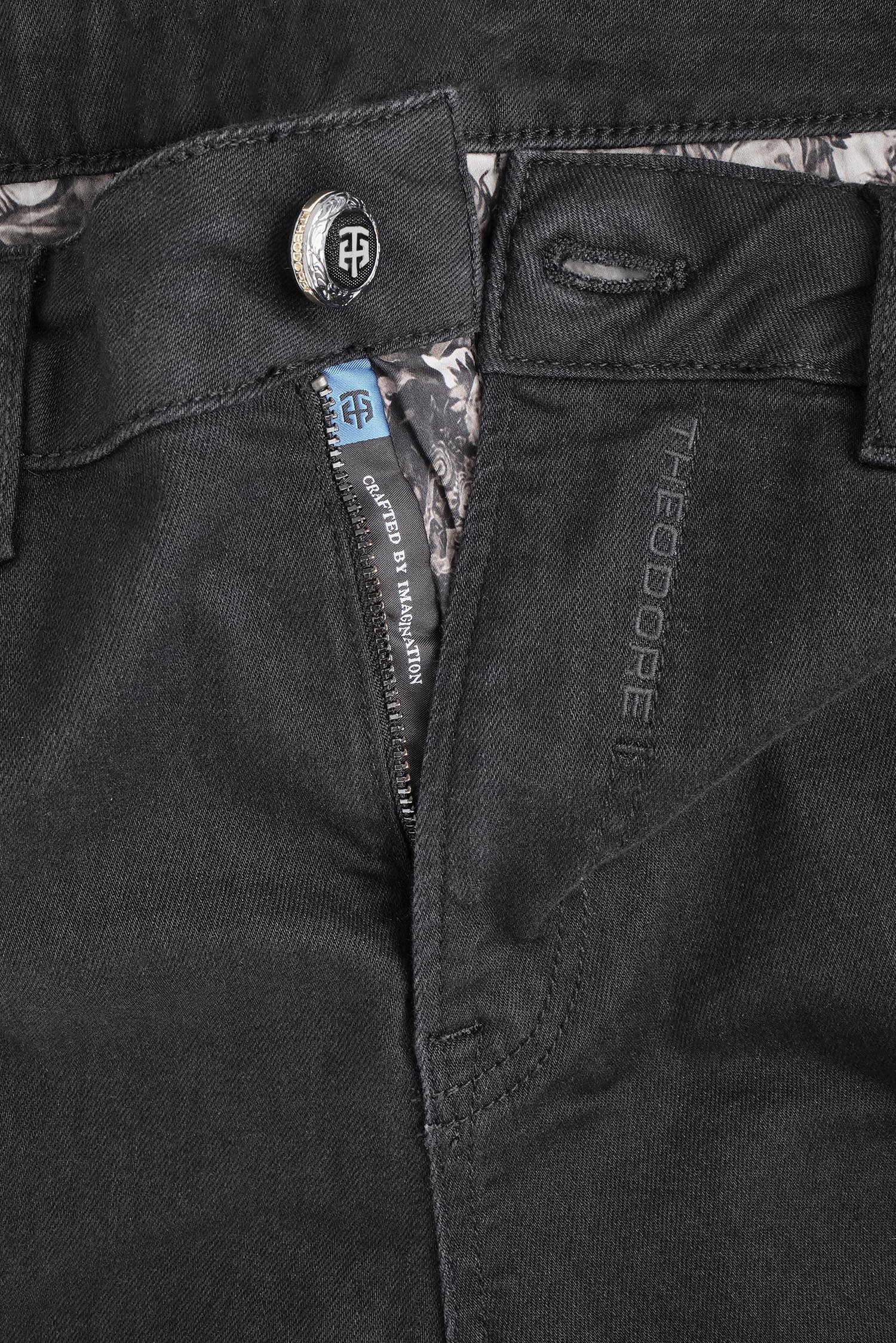 Lacquer Black Vinyl Jean