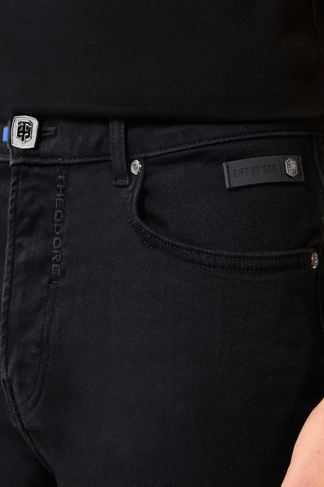 The Effortless Black Denims
