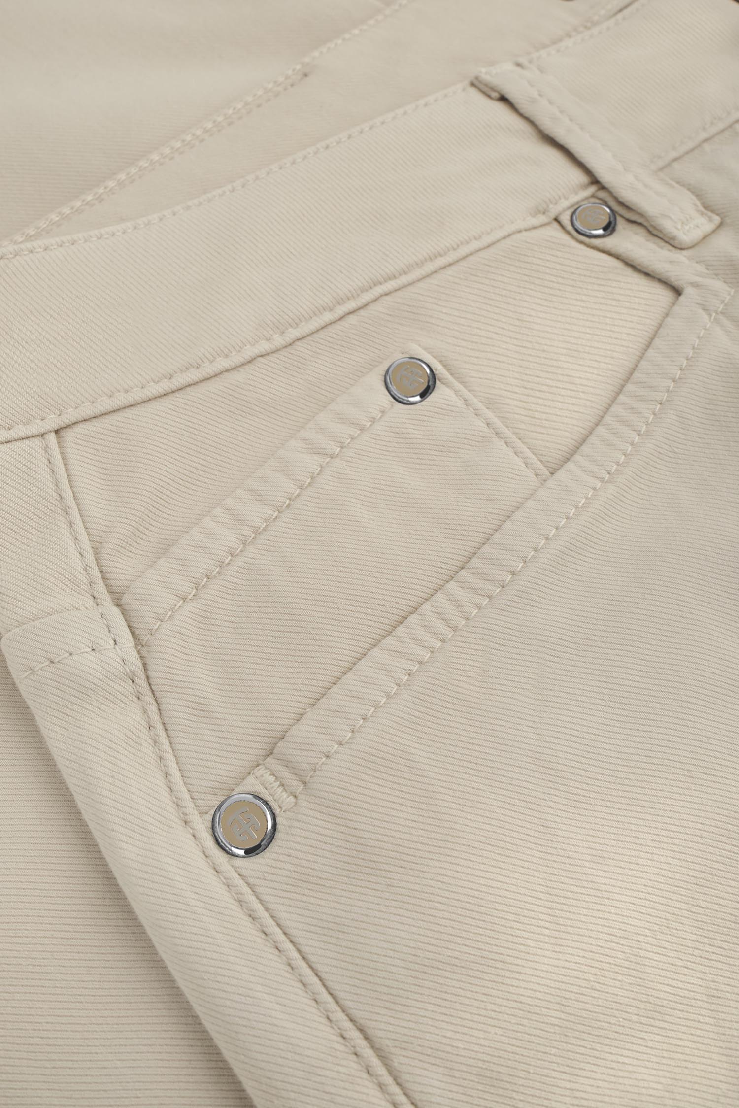 Sahara Amer Jean