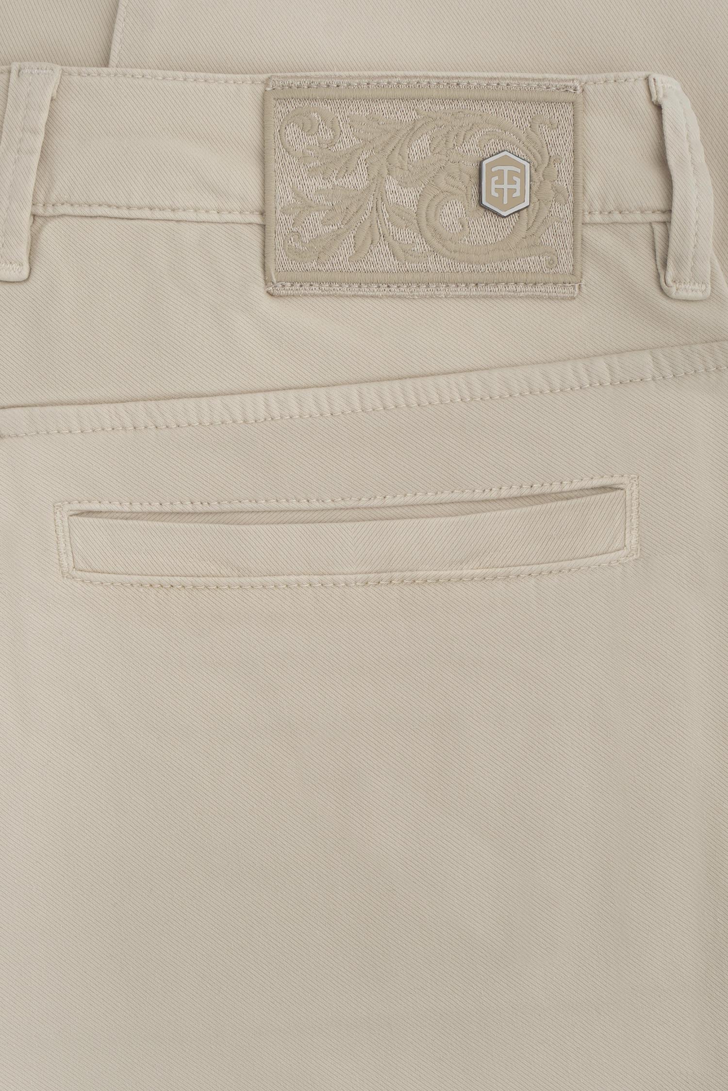 Sahara Amer Jean